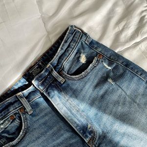 Abercrombie and Fitch Straight Leg Ankle Jean